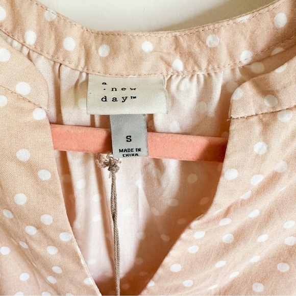 NWT A New Day cream Tan White Polka Dot Sleeveless Top sz Small - Picture 4 of 5